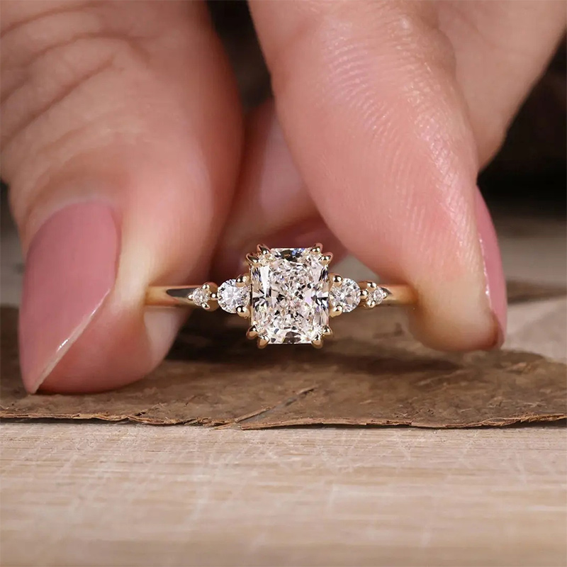 2.2CT Radiant Square & Round Cut VVS Moissanite S925 Silver Engagement Ring 2.2CT Radiant Square & Round Cut VVS Moissanite S925 Silver Engagement Ring