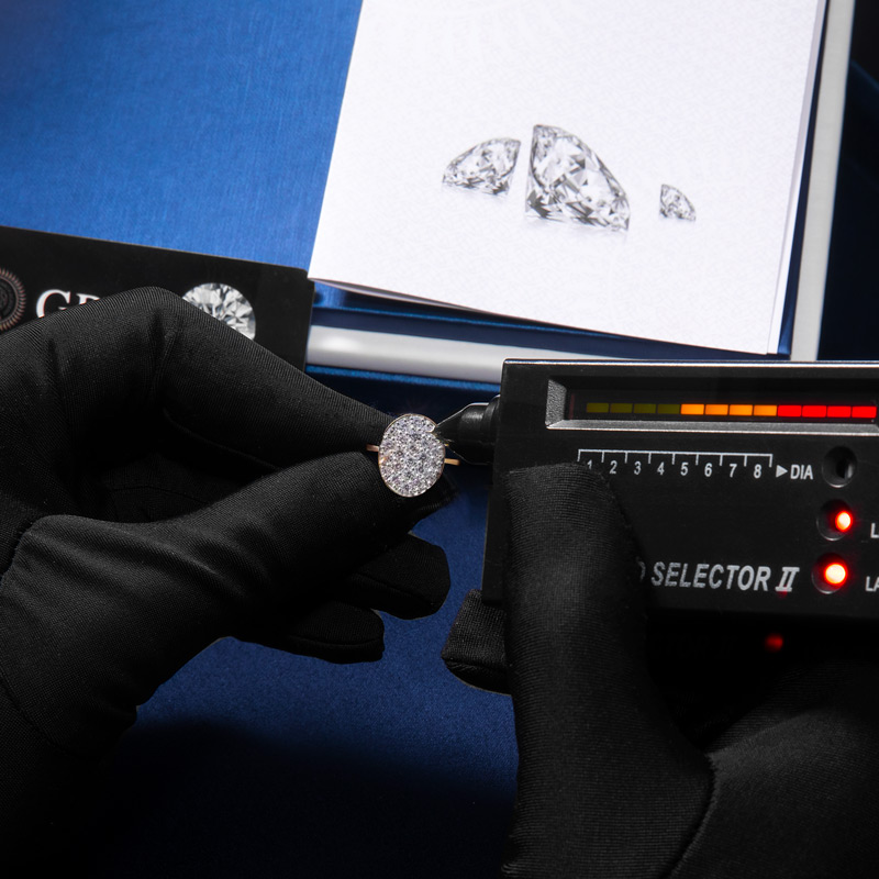 1.32CT Round Moissanite Oval Shaped Cluster Engagement Ring