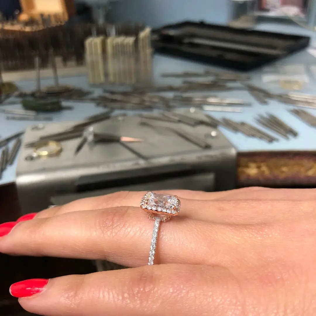 3.53CT Radiant & Round Cut Two-Tone Halo VVS Moissanite S925 Silver Engagement Ring 3.53CT Radiant & Round Cut Two-Tone Halo VVS Moissanite S925 Silver Engagement Ring