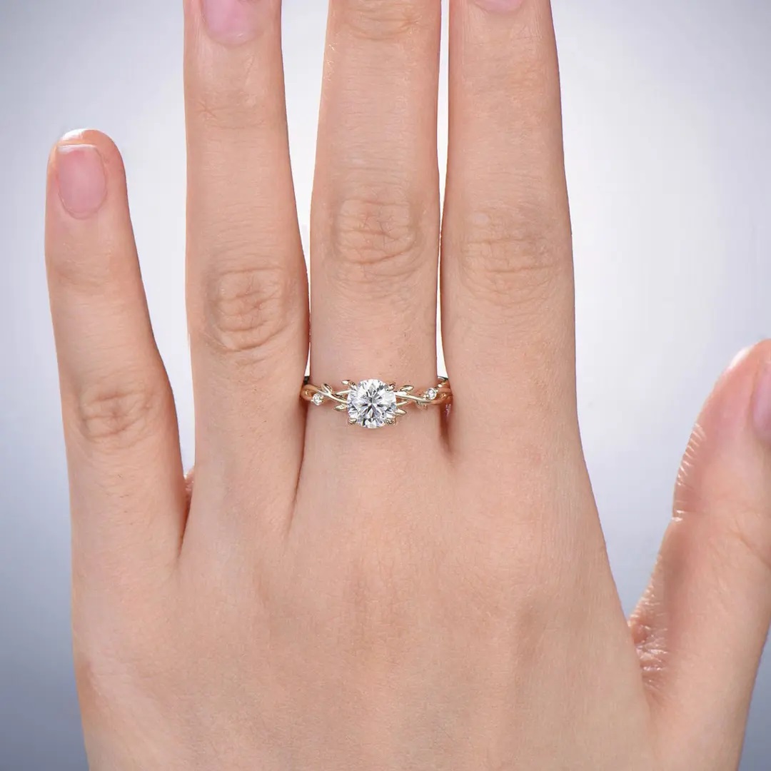 2.06CT Round Cut VVS Moissanite S925 Silver Engagement Ring