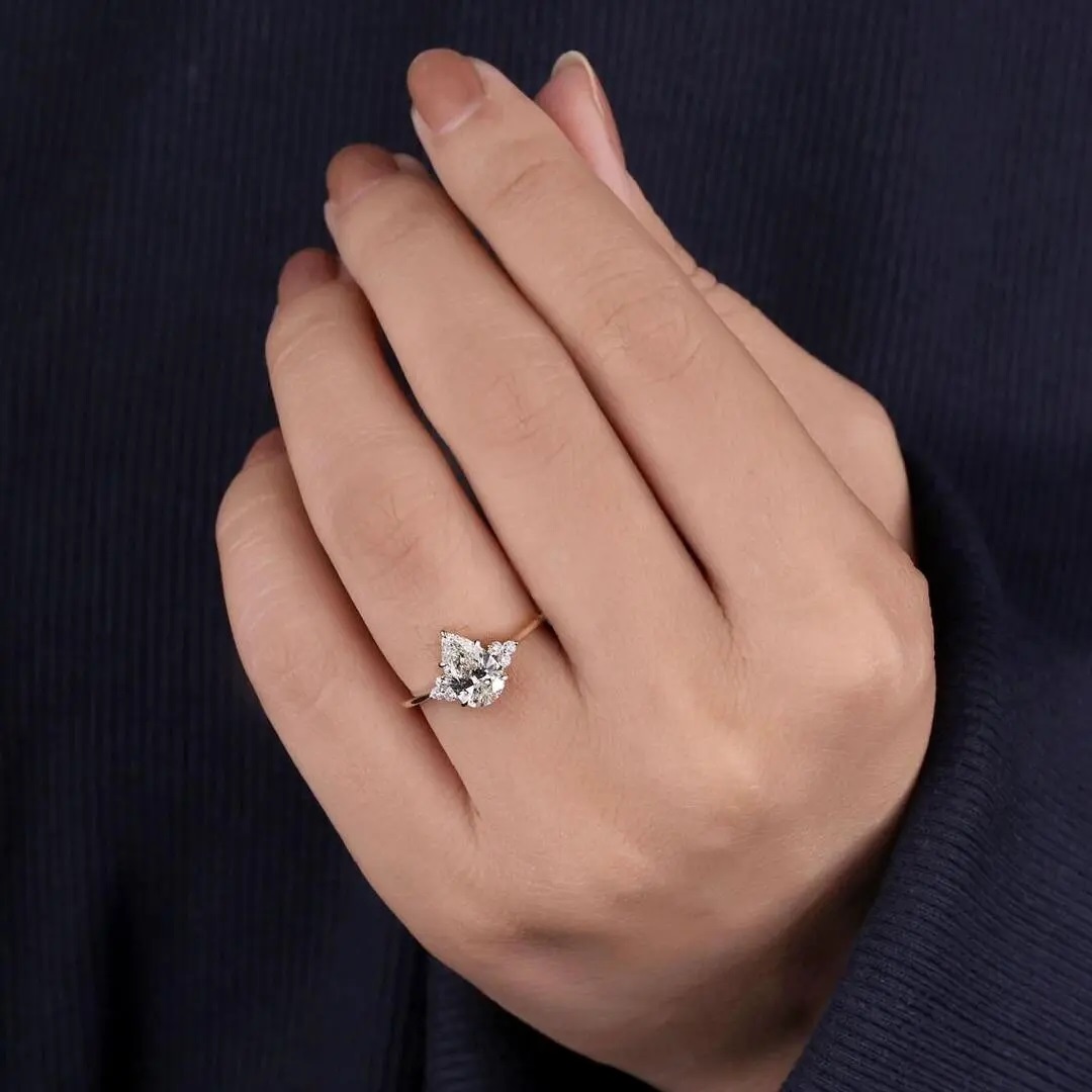 2.15CT Pear & Round Cut  VVS Moissanite S925 Silver Engagement Ring