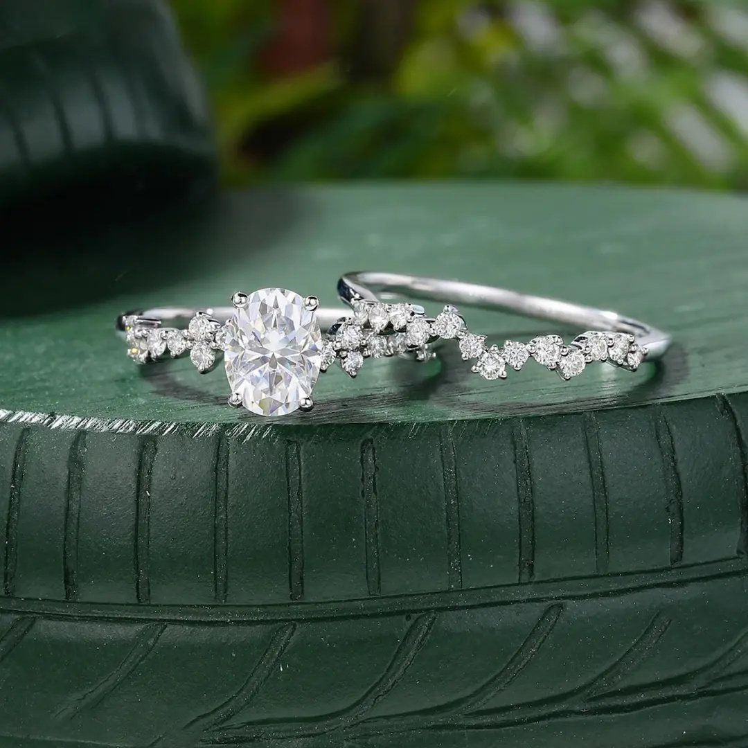 2.66CT Oval & Round Cut VVS Moissanite S925 Silver Engagement Ring Set