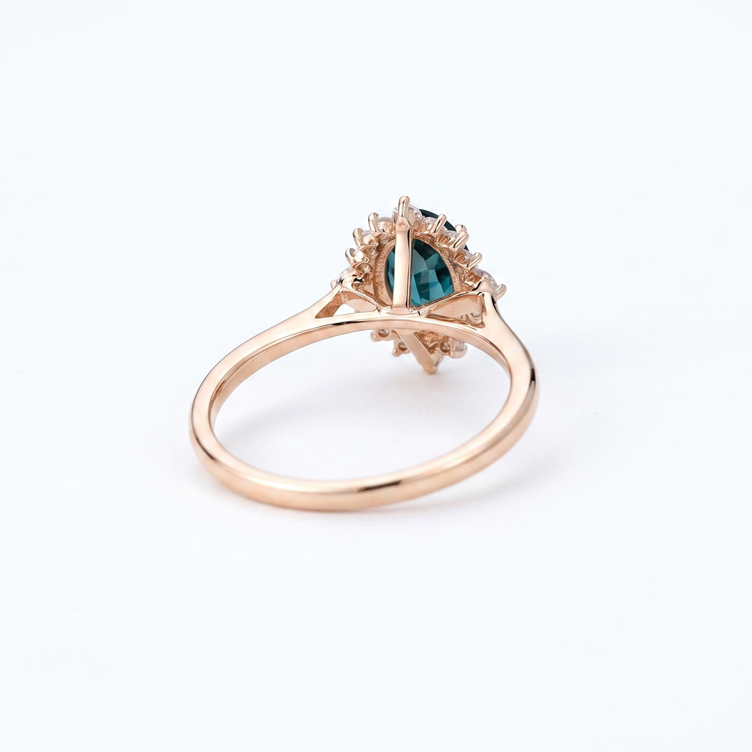2.314CT Green Oval & Round Cut Gemstones Engagement Ring