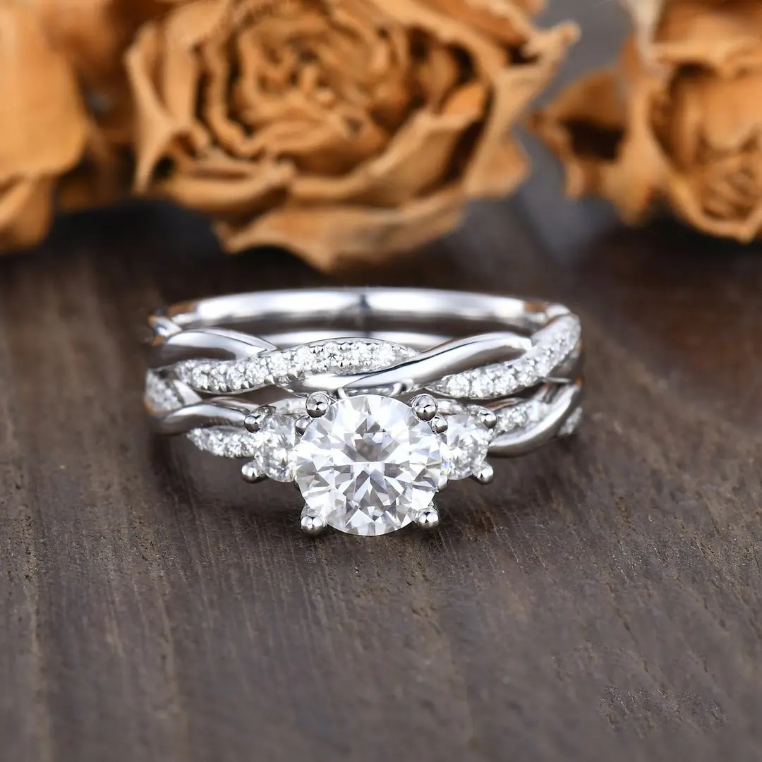 3.2CT Round Cut VVS Moissanite S925 Silver Engagement Ring Set