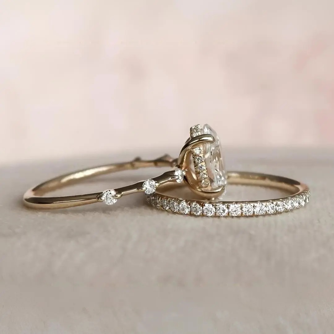 3.5CT Oval Cut VVS Moissanite S925 Silver Halo Eternity Bridal Engagement Ring Set