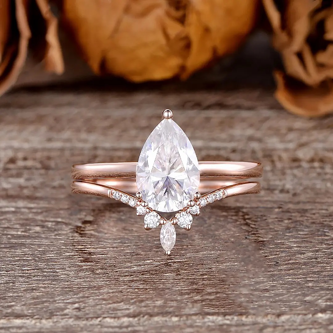 2.27CT Pear & Round Cut VVS Moissanite S925 Silver Engagement Ring Sets