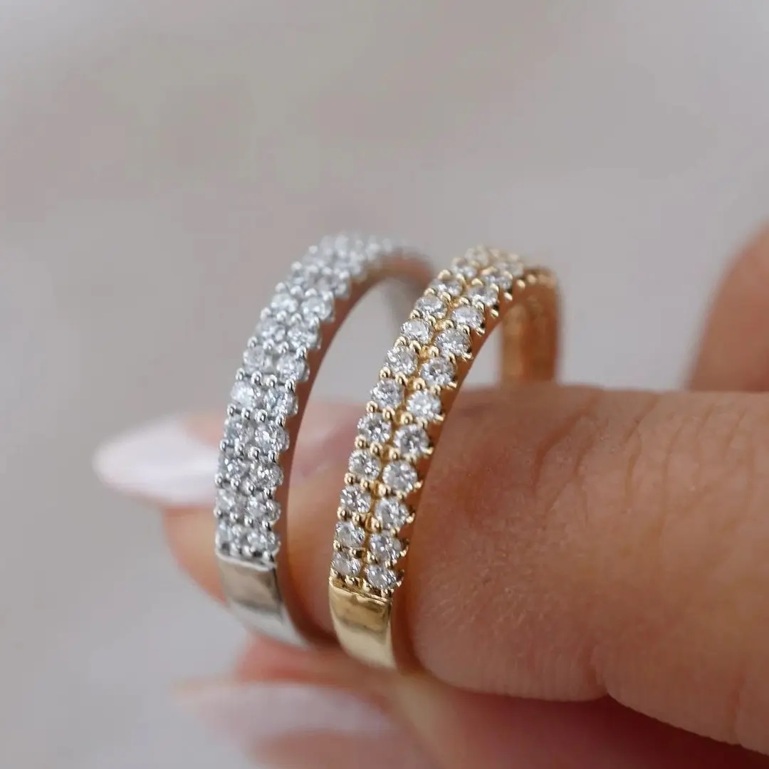 Double Row 0.67CT Round Cut VVS Moissanite S925 Silver Wedding Band