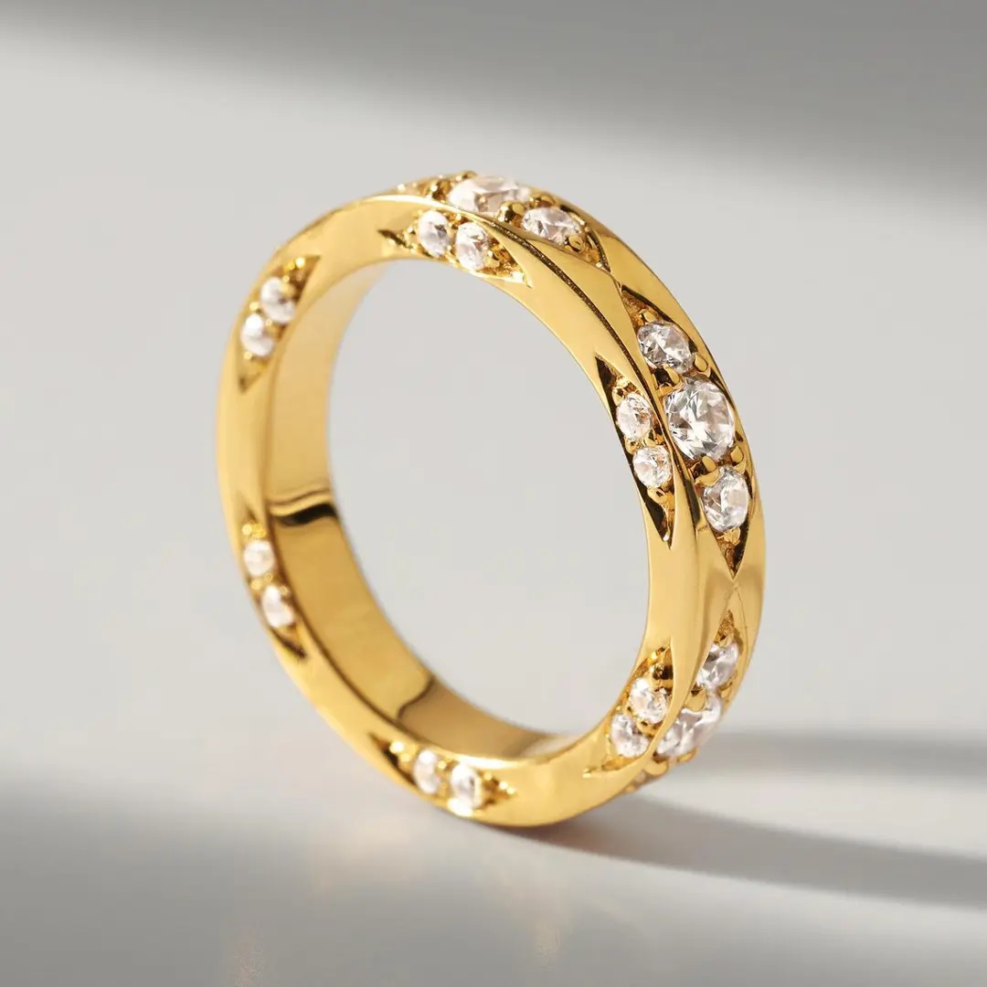 0.96CT Round Cut VVS Moissanite S925 Silver Wedding Band