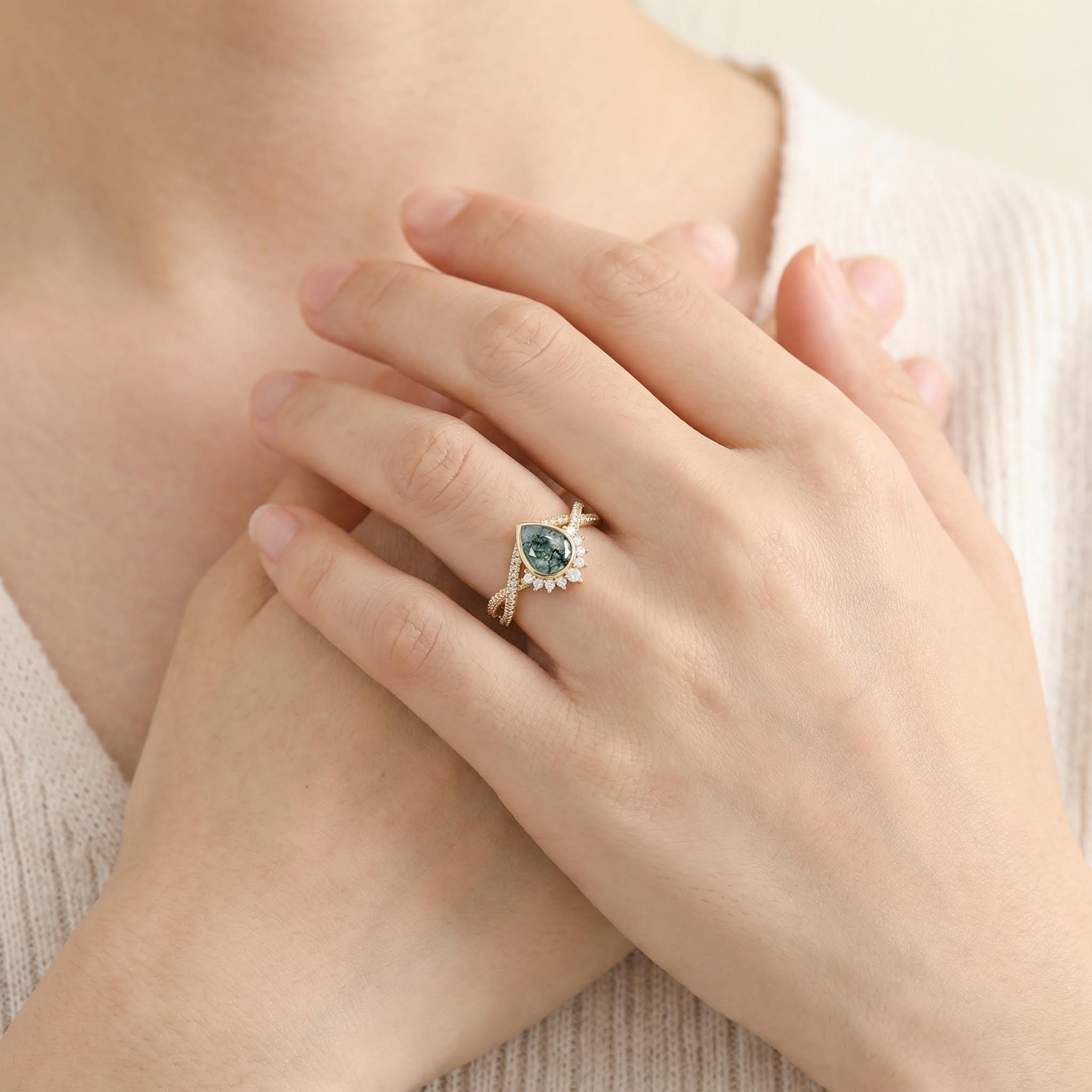 1.53CT Pear Cut Moss Agate & Round Cut Moissanite S925 Silver Twisted Pavé Shank Engagement Ring