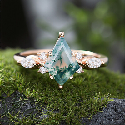 1.38CT Kite Cut Moss Agate & Round Cut Moissanite S925 Silver Engagement Ring