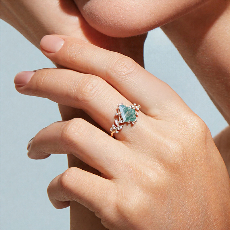 1.54CT Kite Cut Moss Agate & Round Cut Moissanite S925 Silver Nature Themed Engagement Ring