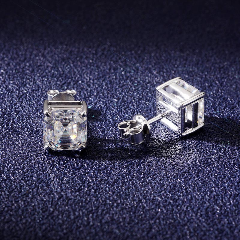Custom S925 & VVS1 Moissanite Stud Earrings Deposit