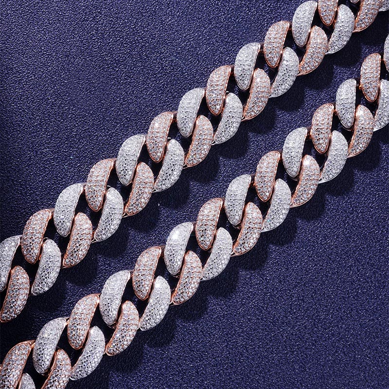 Custom VVS1 Moissanite Cuban Chain Deposit