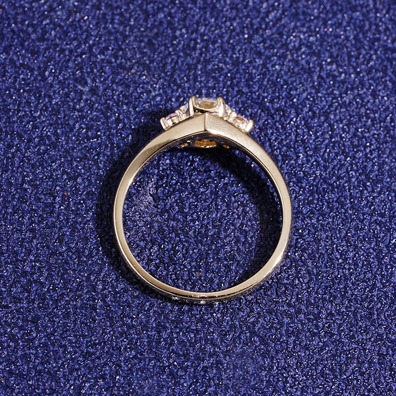 Custom 18K Gold & VVS1 Moissanite Engagement Ring Deposit