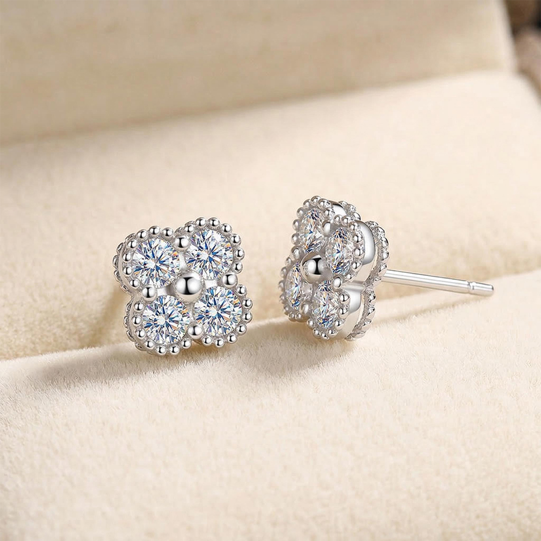 S925 Silver VVS Moissanite Four-leaf Clover Earrings