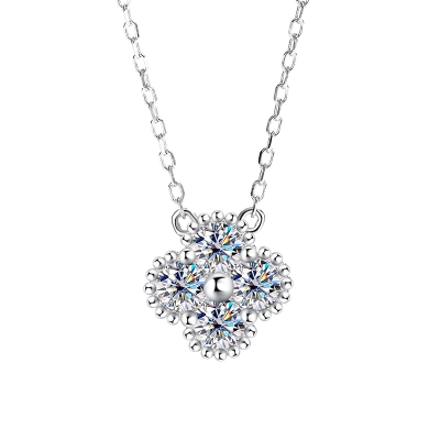 925 Silver VVS Moissanite Four-leaf Clover Pendant Necklace
