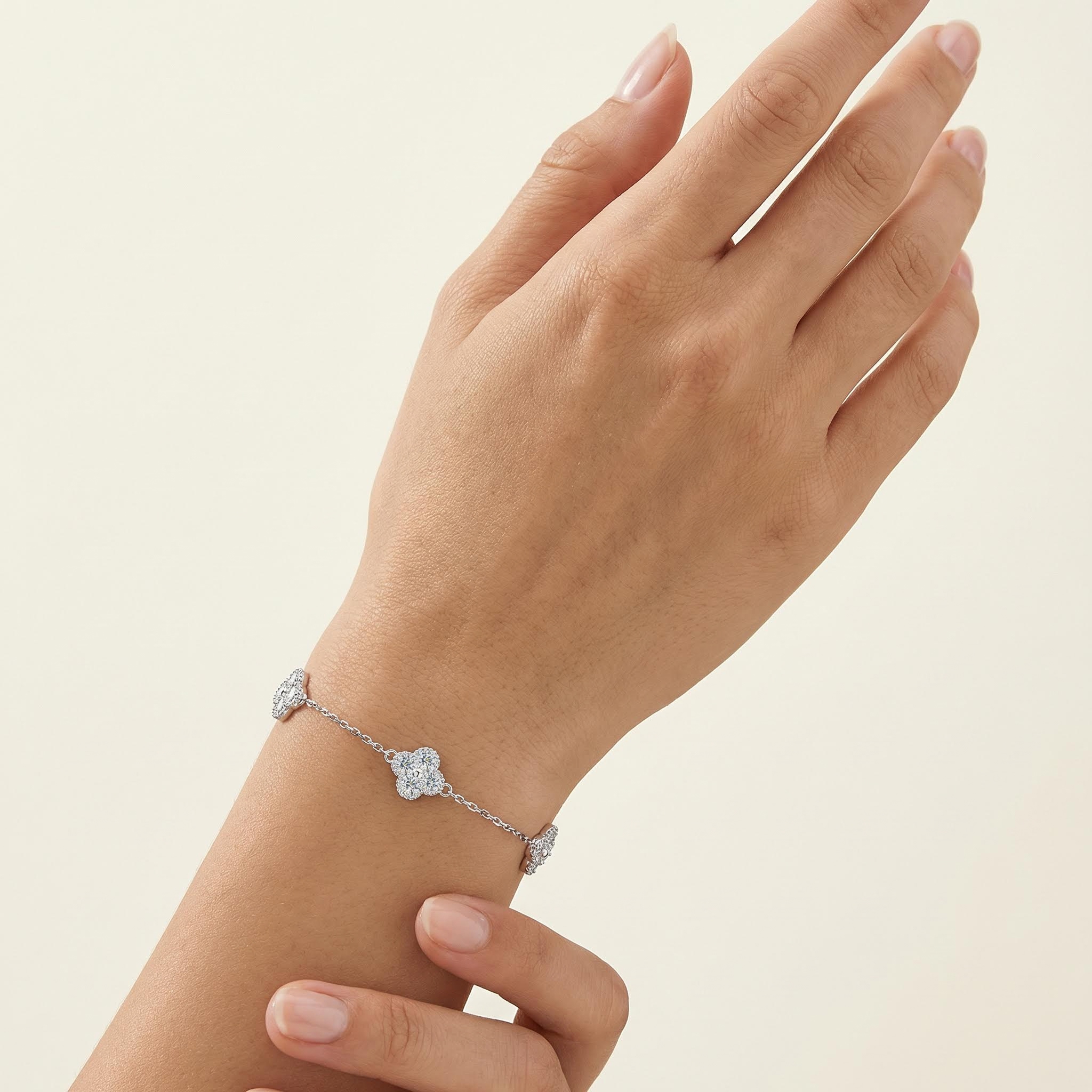 S925 Silver VVS Moissanite Four-leaf Clover Bracelet