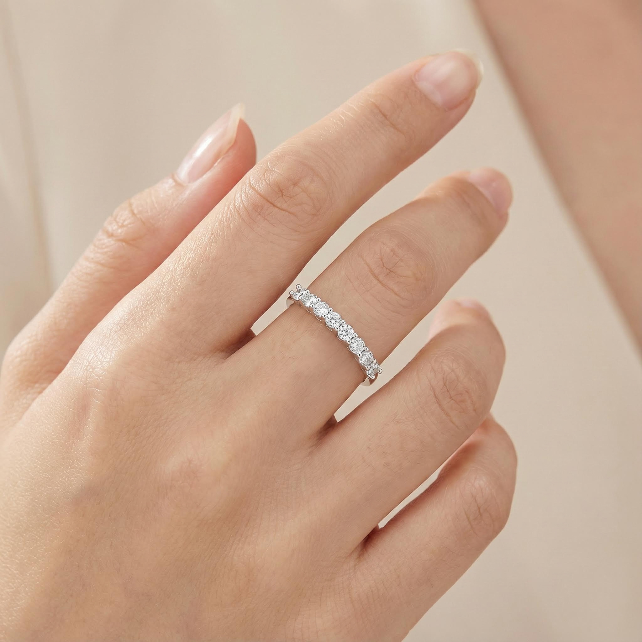 0.7Ct VVS Moissanite S925 Silver Eternity Women Band