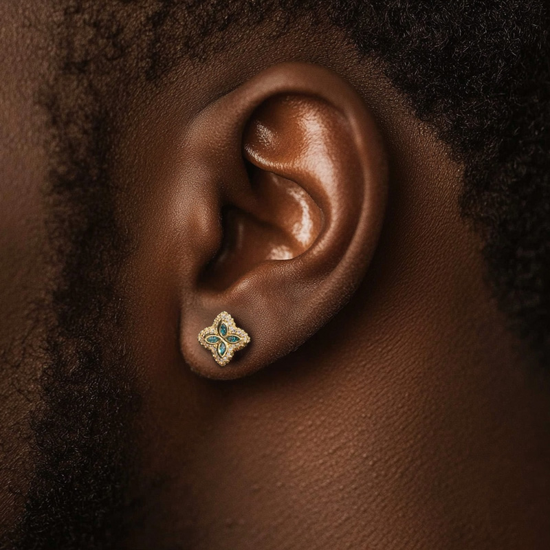 925S & VVS Moissanite Olive Green Clover Earrings 925S & VVS Moissanite Olive Green Clover Earrings