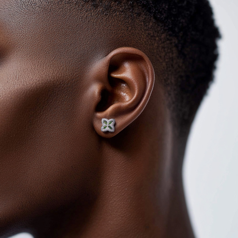 925S & VVS Moissanite Olive Green Clover Earrings 925S & VVS Moissanite Olive Green Clover Earrings