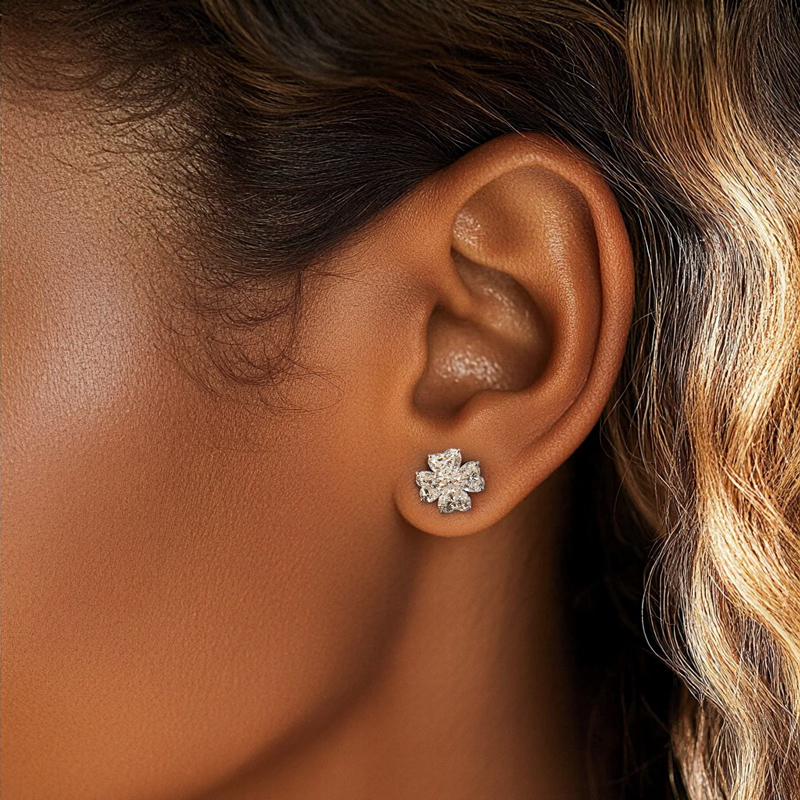 Four Leaf Clover Heart Cut VVS Moissanite S925 Silver Earrings