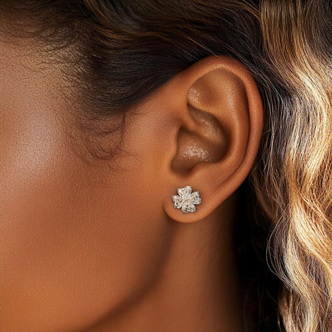 Four Leaf Clover Heart Cut VVS Moissanite S925 Silver Earrings Four Leaf Clover Heart Cut VVS Moissanite S925 Silver Earrings