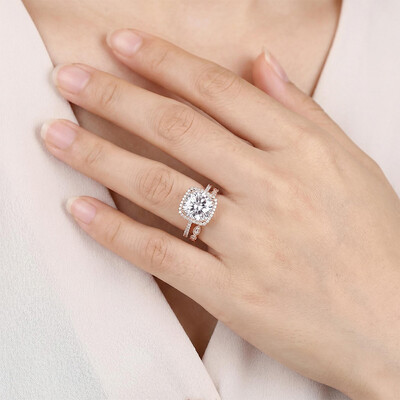 4.06CT Cushion & Round Cut VVS Moissanite S925 Silver Halo Engagement Ring Set