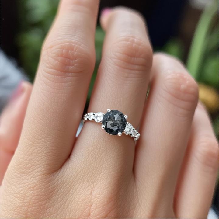 1.21CT Round Cut Salt & Pepper Diamond Moissanite Accented S925 Silver Engagement Ring