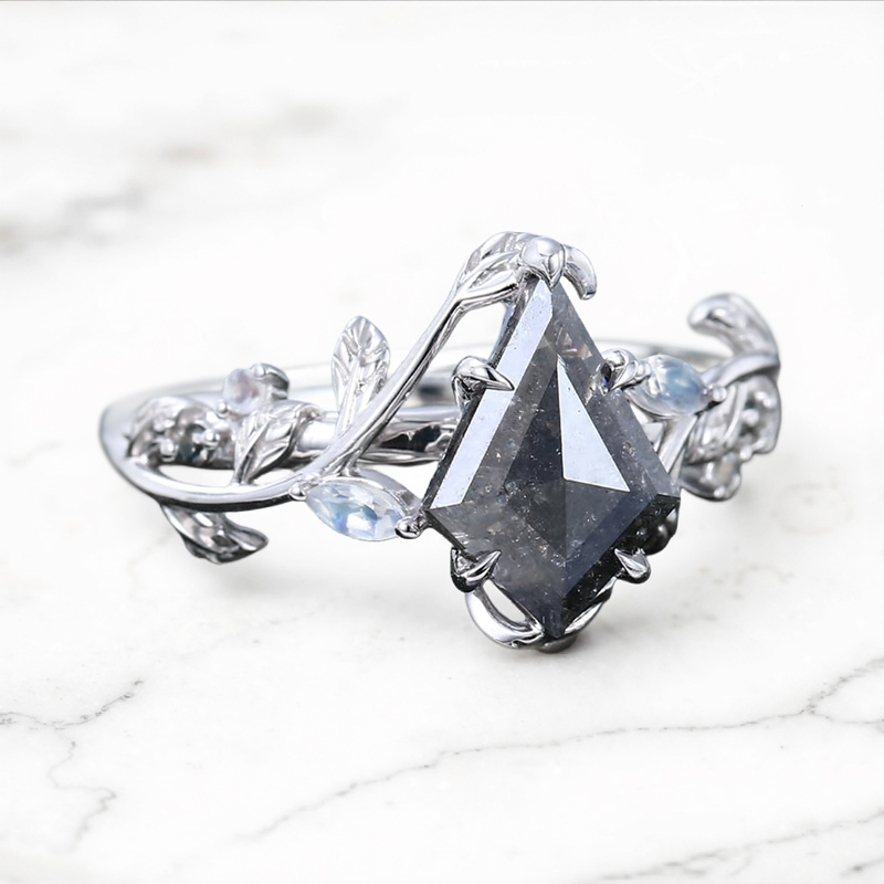 1.74CT kite Cut Salt & Pepper Diamond Moissanite Accented S925 Silver Engagement Ring