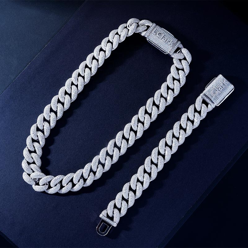 Custom S925 & VVS1 Moissanite Cuban Chain Deposit