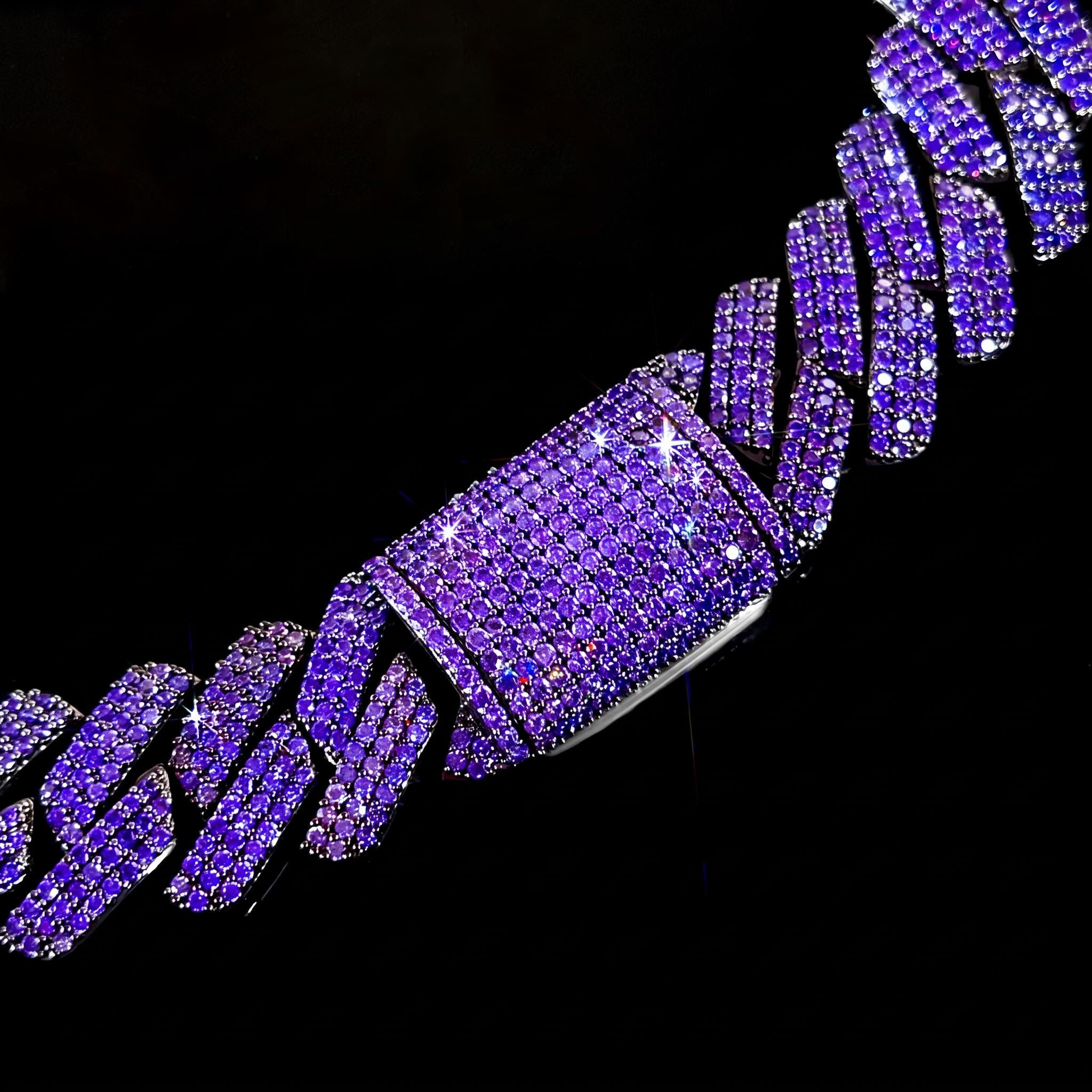 Iced Out 20mm Purple 3-Row Handset Cuban Chain Iced Out 20mm Purple 3-Row Handset Cuban Chain