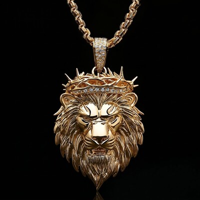 Iced Out Loin Crown of Thorns Pendant