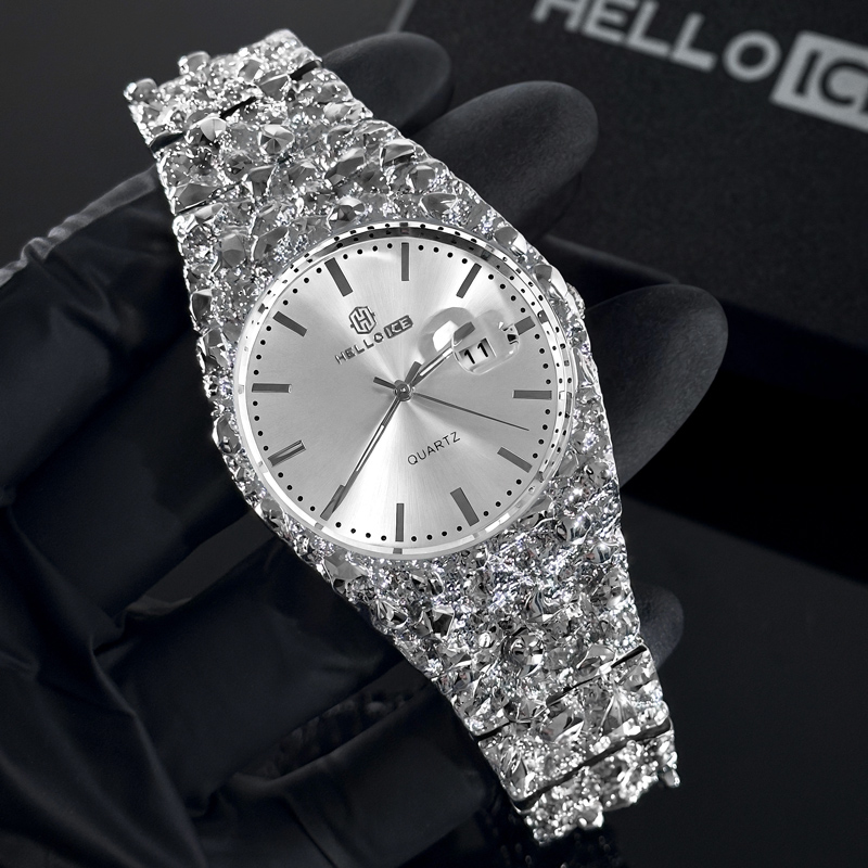 Nugget Date Quartz Watch in Silver