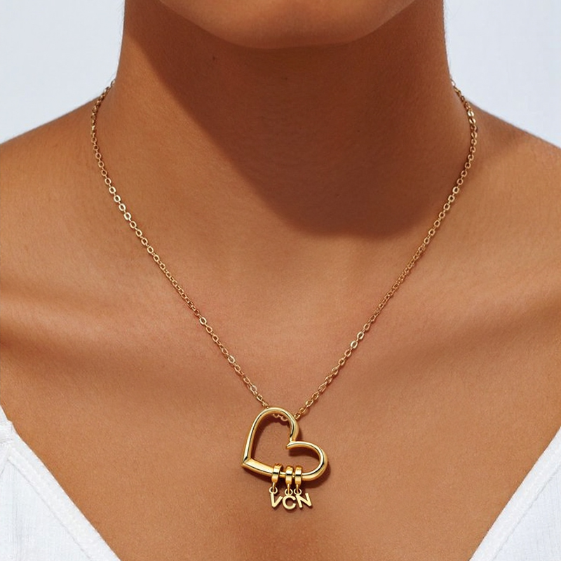 Customizable Initials Elegant Heart Shaped Letters Necklace Customizable Initials Elegant Heart Shaped Letters Necklace