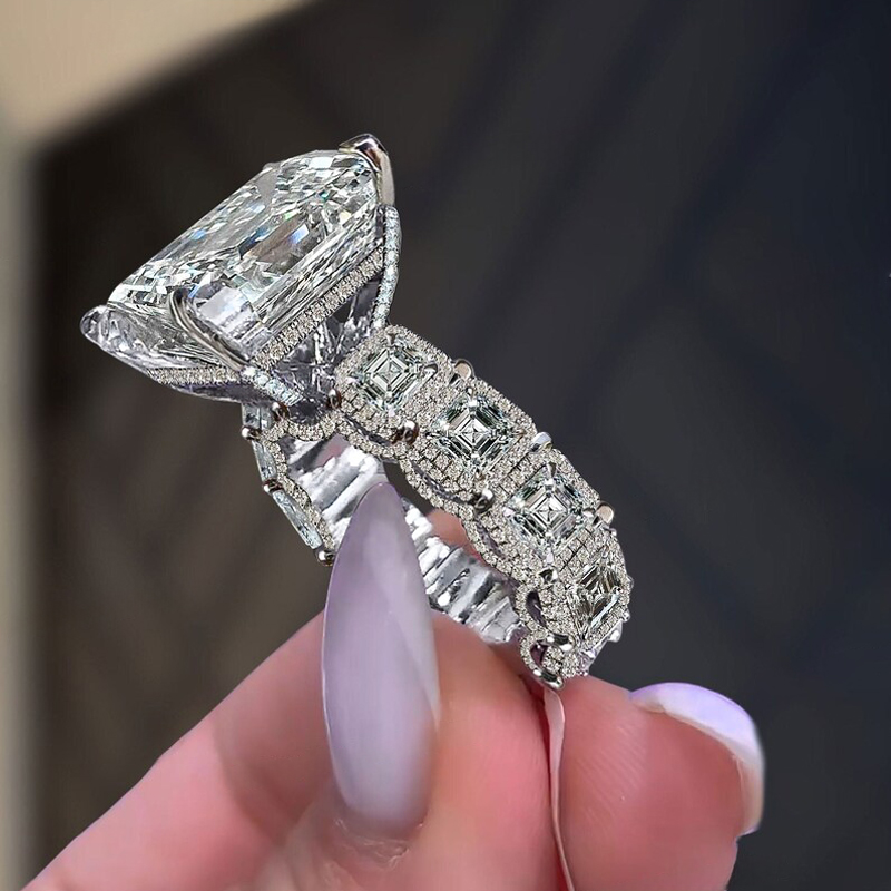 9.5CT Emerald & Round Cut VVS Moissanite S925 Silver Engagement Ring