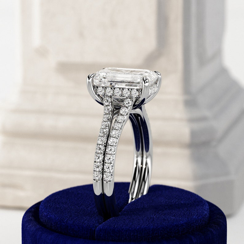 3.84CT Emerald & Round Cut VVS Moissanite S925 Silver Split Shank Engagement Ring