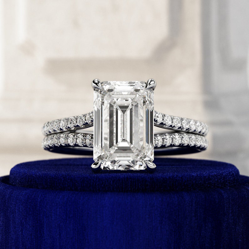 3.84CT Emerald & Round Cut VVS Moissanite S925 Silver Split Shank Engagement Ring