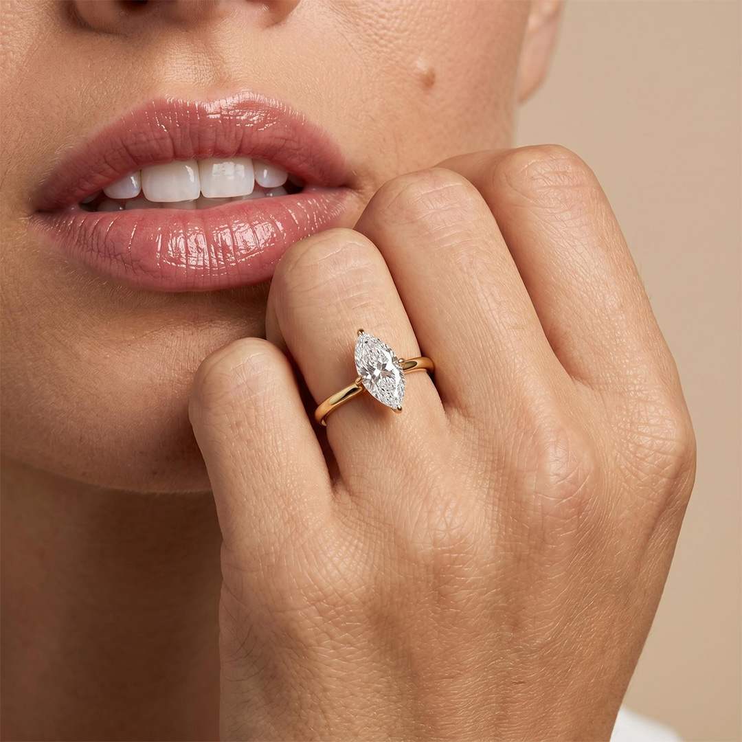 0.5ct - 5ct Solitaire Marquise Cut VVS Moissanite Engagement Ring 0.5ct - 5ct Solitaire Marquise Cut VVS Moissanite Engagement Ring