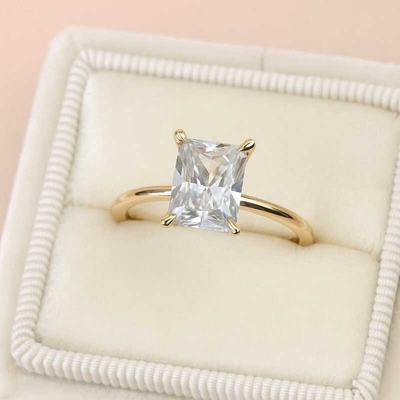 0.5ct - 5ct Solitaire Radiant Cut VVS Moissante Engagement Ring