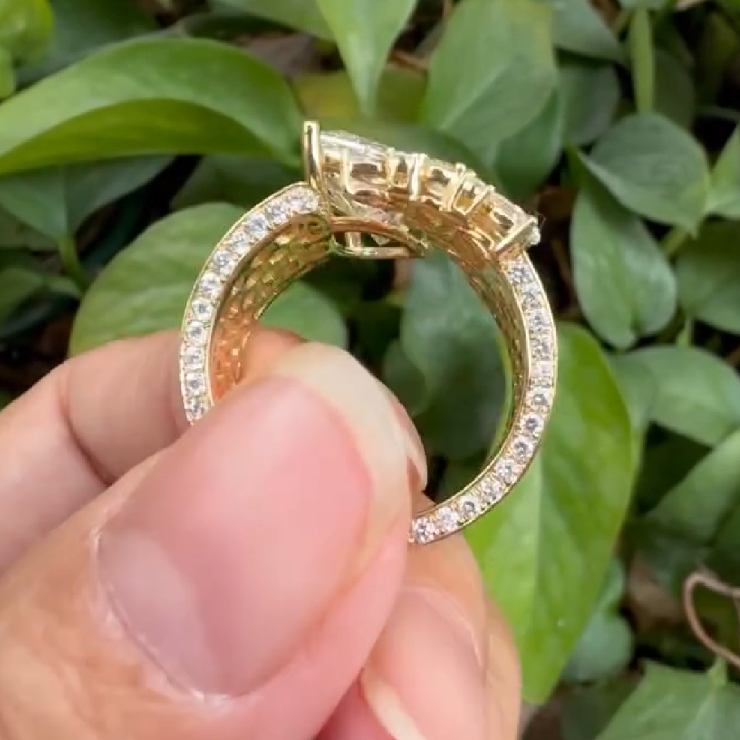 Luxury Cluster 5Ct Pear Cut VVS1 Moissanite Open Wide Rings