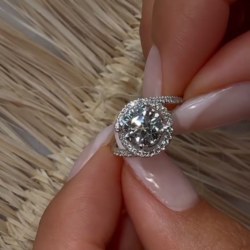 2.32CT Round Cut VVS Moissanite Twisting Halo Engagement Ring