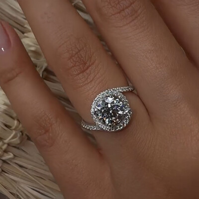 2.32CT Round Cut VVS Moissante Twisting Halo Engagement Ring