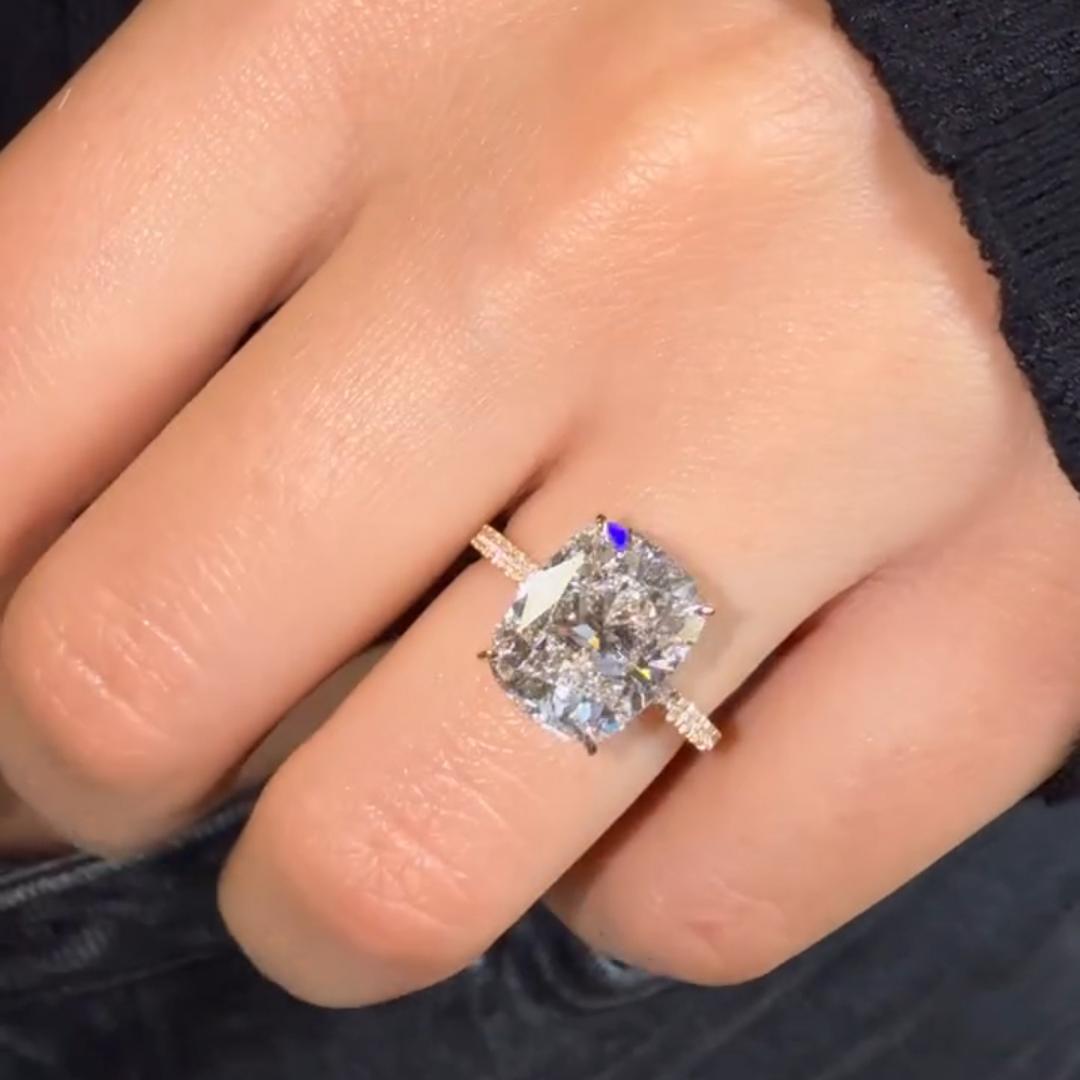 2.15CT Cushion Cut VVS Moissanite Pave Engagement Ring 2.15CT Cushion Cut VVS Moissanite Pave Engagement Ring