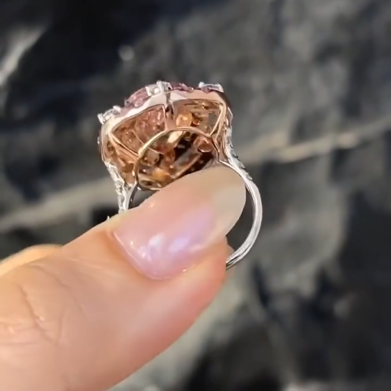 10.8CT Pink Pear Cut Gemstone Halo Engagement Ring 10.8CT Pink Pear Cut Gemstone Halo Engagement Ring