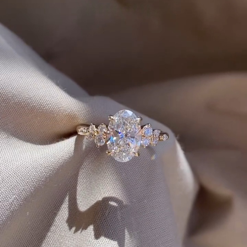 3.47CT Oval Cut VVS Moissanite Sparkling Engagement Ring