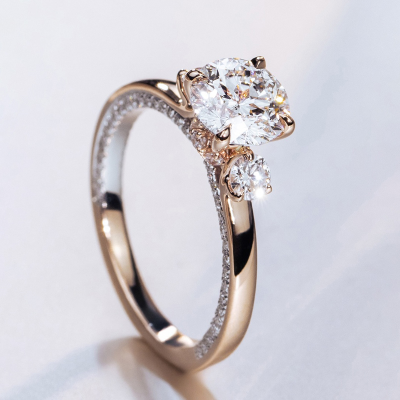 4.8CT Round Cut VVS Moissanite Three Stone Engagement Ring