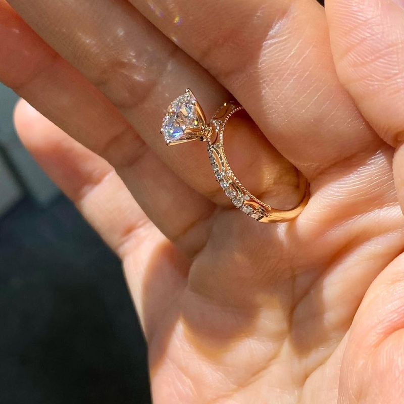 1.48CT 6-Claw Brilliant Round Cut VVS Moissanite Vintage-Inspired Engagement Ring