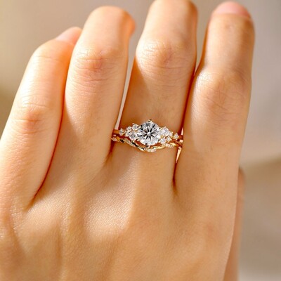 1.63CT Round Cut VVS Moissanite Twisted Engagement Ring Set