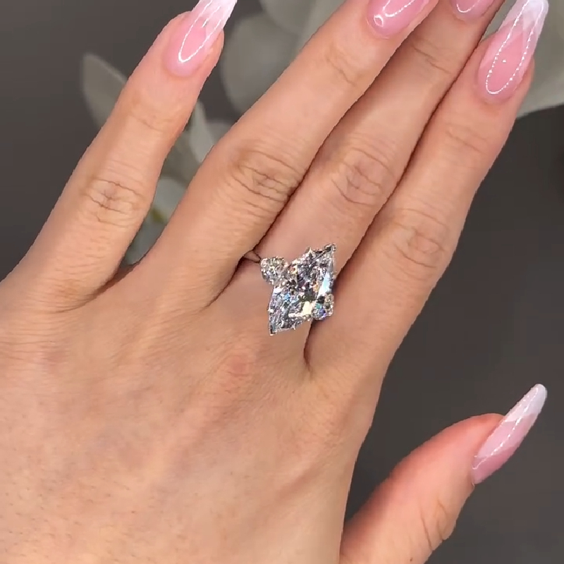 4.46CT Marquise Cut with Heart Side Stones VVS Moissanite Engagement Ring 4.46CT Marquise Cut with Heart Side Stones VVS Moissanite Engagement Ring