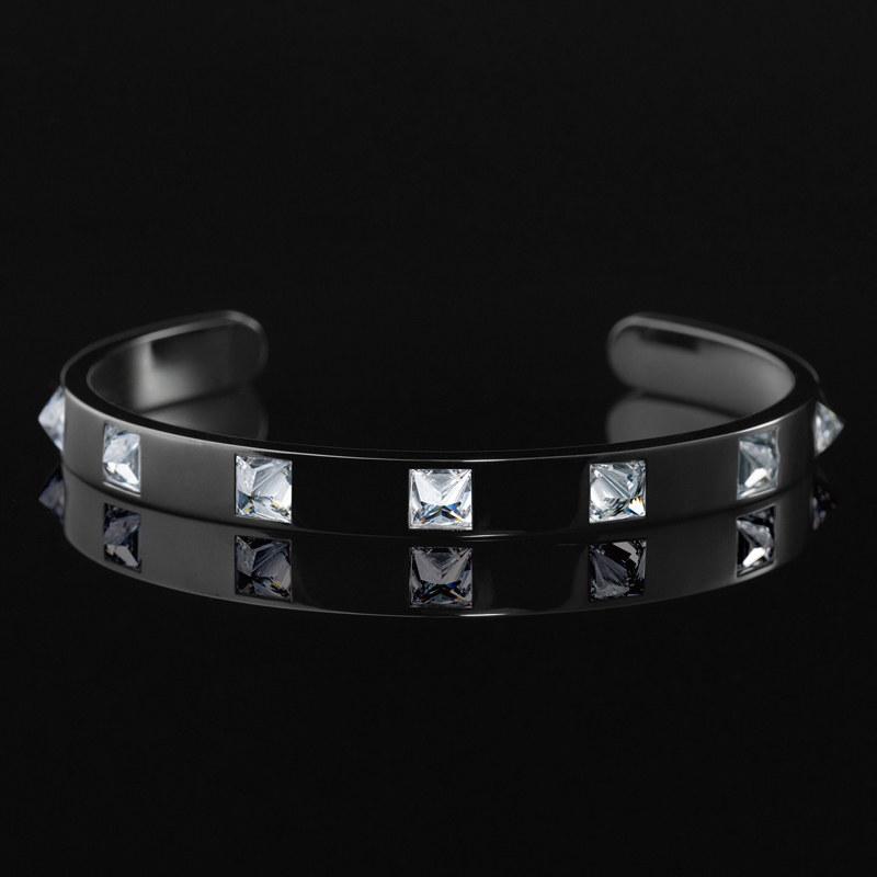 Iced Out Inverted Setting Princess-cut Bracelet